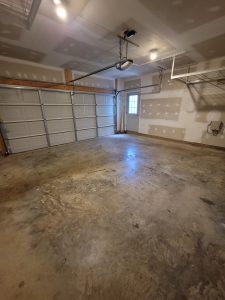 Oversized 2 Car Garage