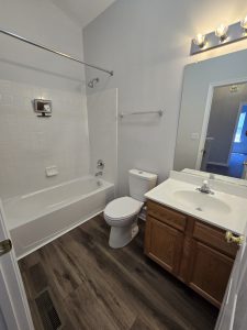 Upstairs Hall Bathroom